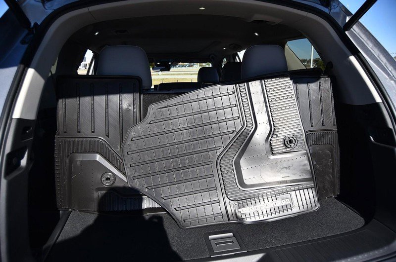 New 2025 Honda Pilot Touring image 29