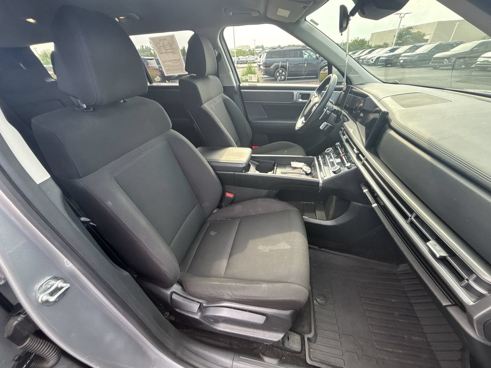 Certified 2025 Hyundai Santa Fe SE AWD/4WD image 25