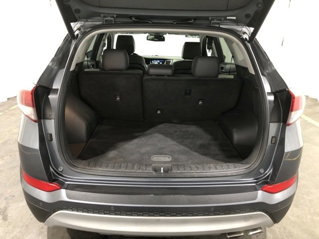 Used 2018 Hyundai Tucson Limited w/ Ultimate Package 02 image 8