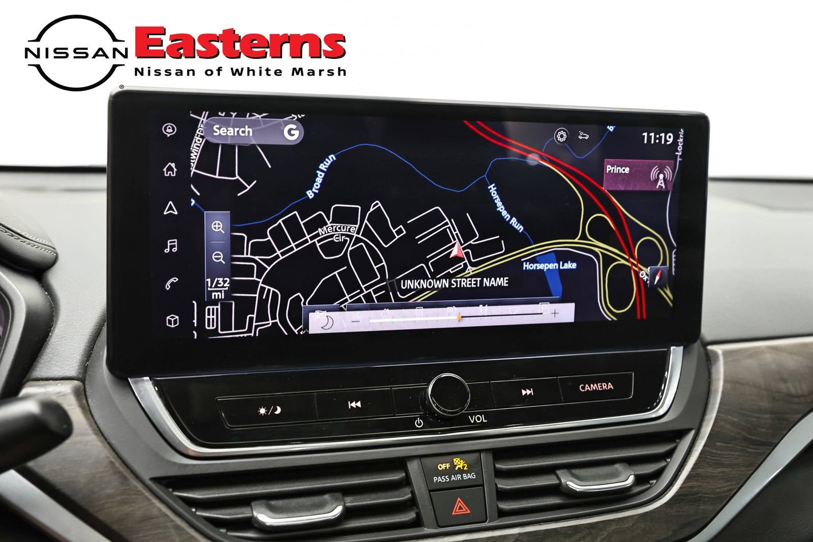 Used 2023 Nissan Altima 2.5 SV w/ SV Premium Package AWD/4WD image 18