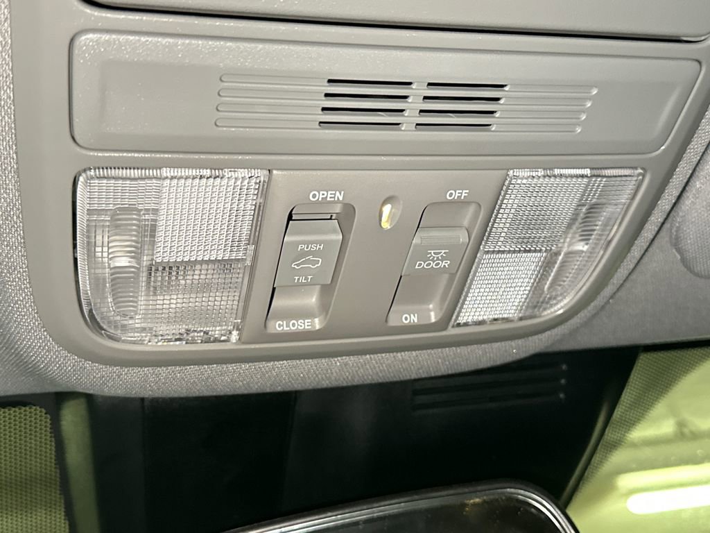 Used 2022 Honda CR-V EX image 29