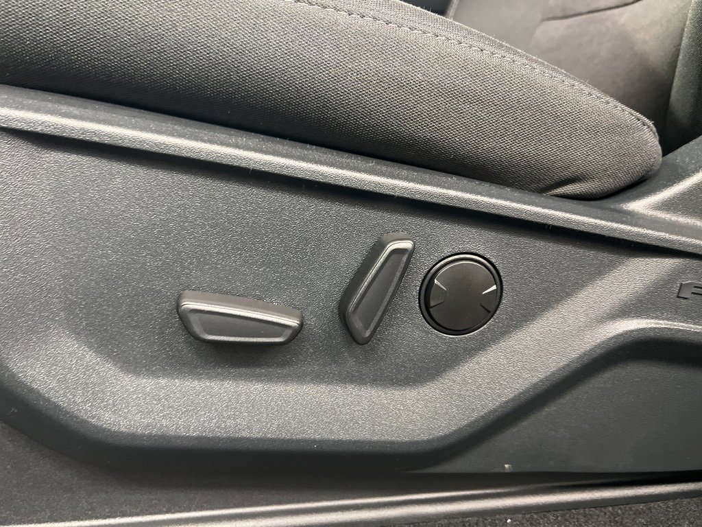 New 2026 Ford F150 XLT w/ Equipment Group 302A MID image 27