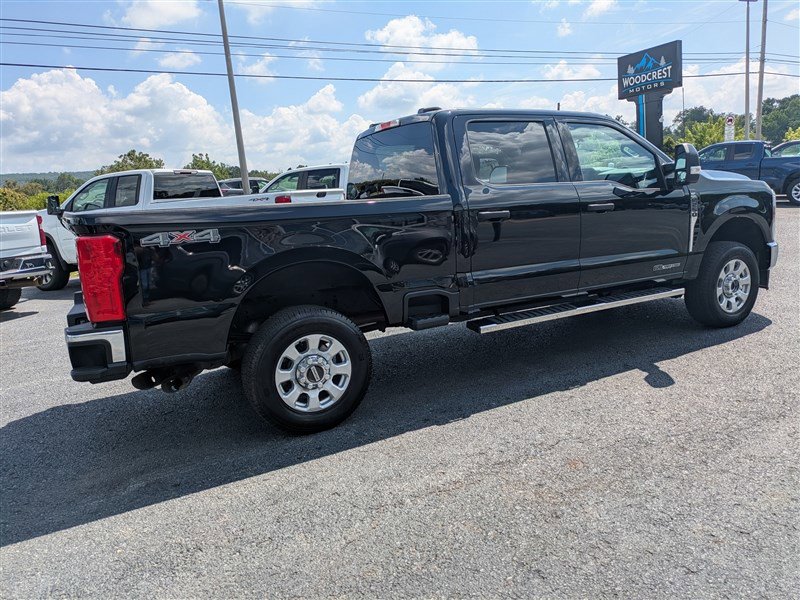 Used 2024 Ford F250 XLT image 7
