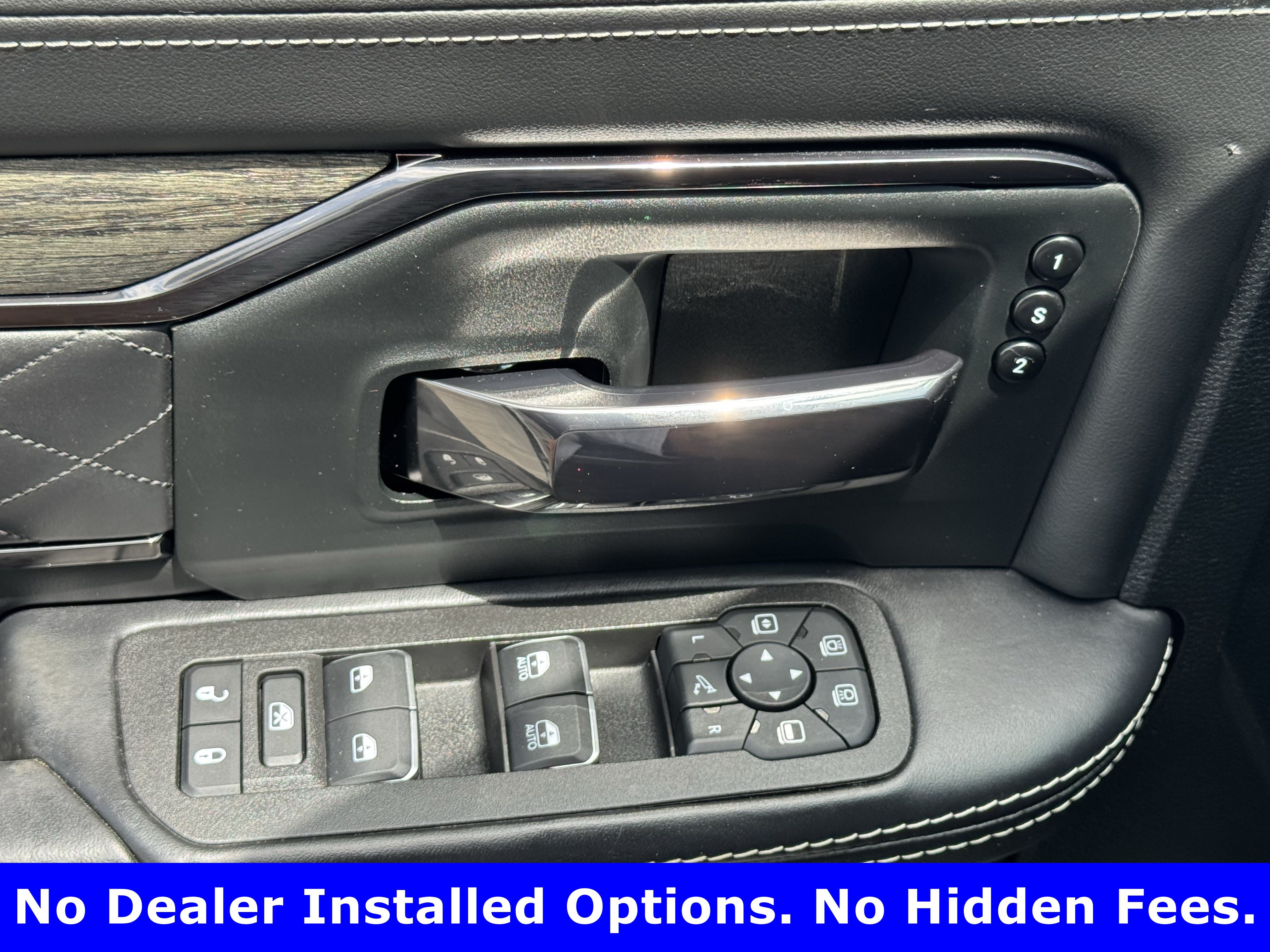 Used 2025 RAM 2500 Limited AWD/4WD image 22