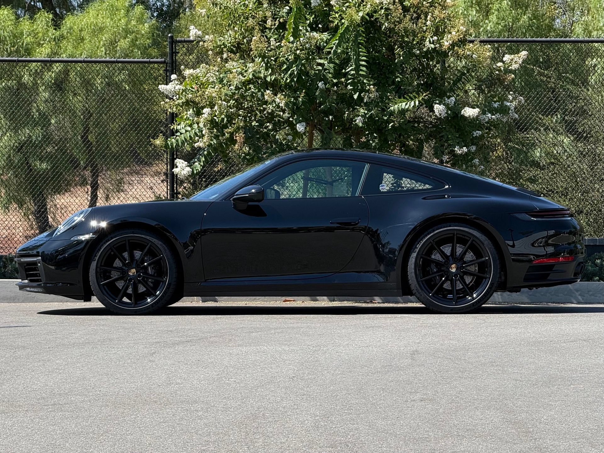 Certified 2023 Porsche 911 Carrera RWD image 2