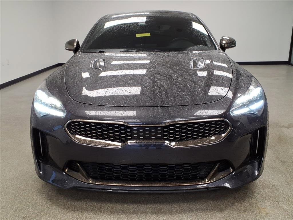 Used 2022 Kia Stinger GT1 image 7