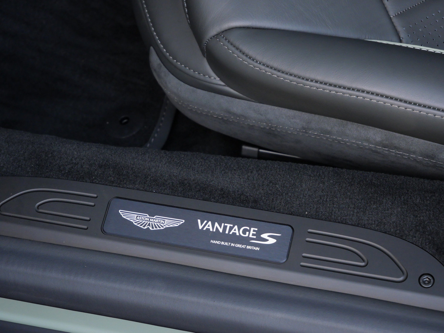 New 2026 Aston Martin V8 Vantage S RWD image 21