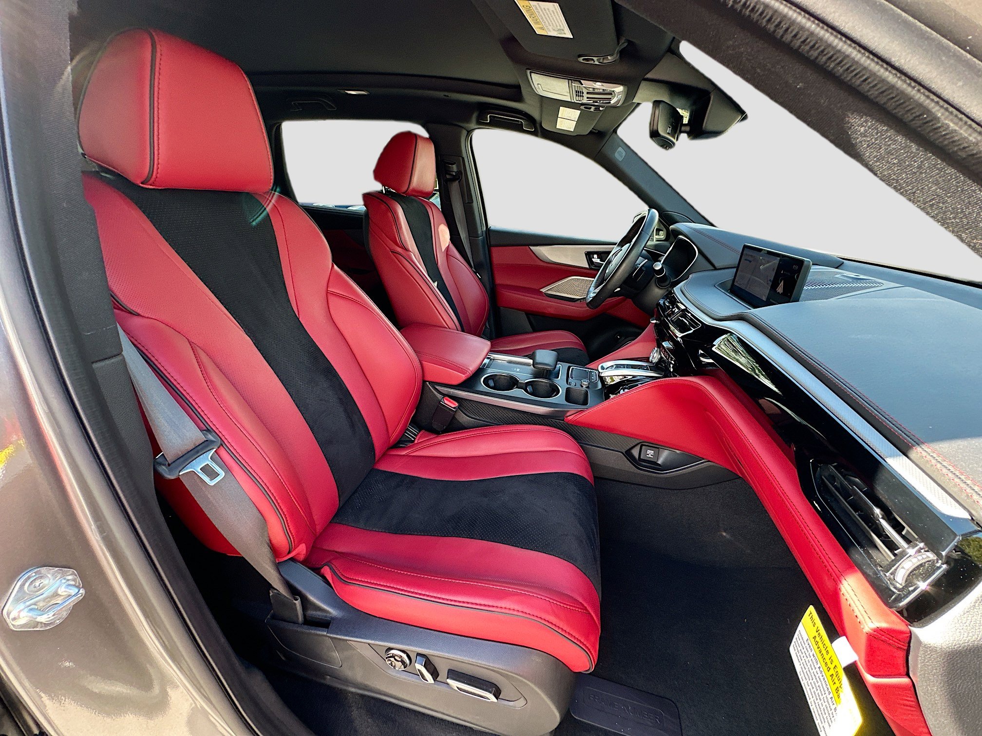 Used 2024 Acura MDX A-Spec image 34