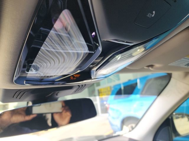 Used 2019 BMW X7 xDrive50i w/ Premium Package image 26