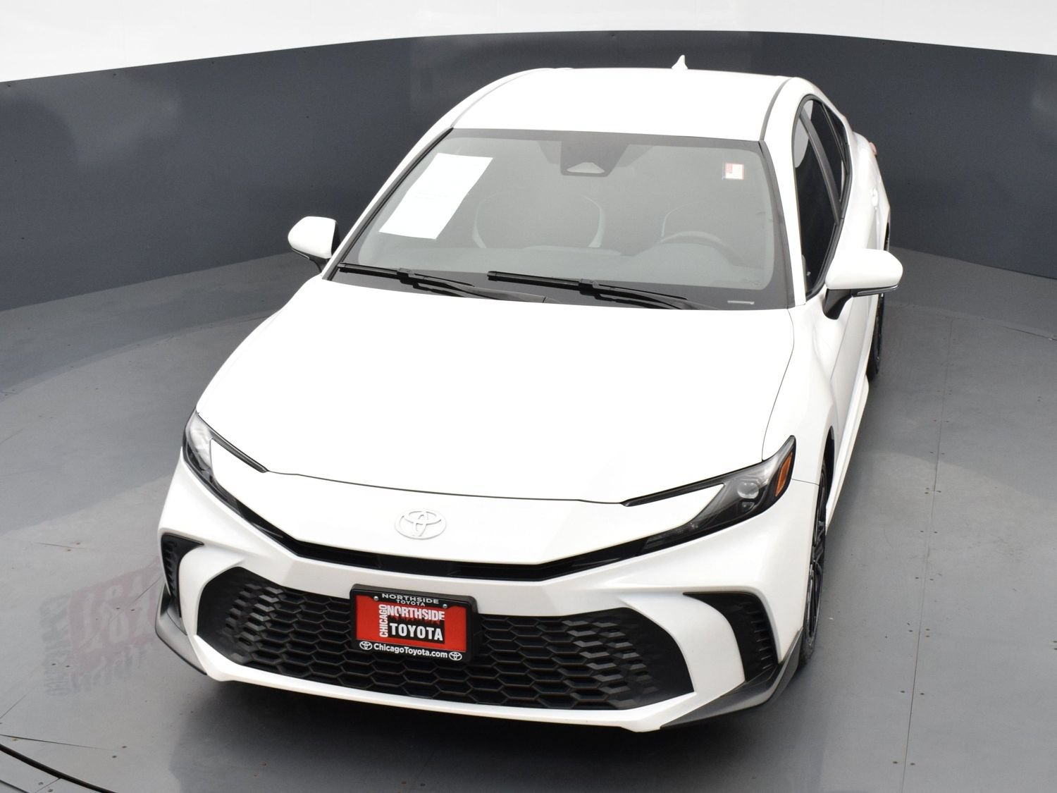 Used 2026 Toyota Camry SE FWD image 23