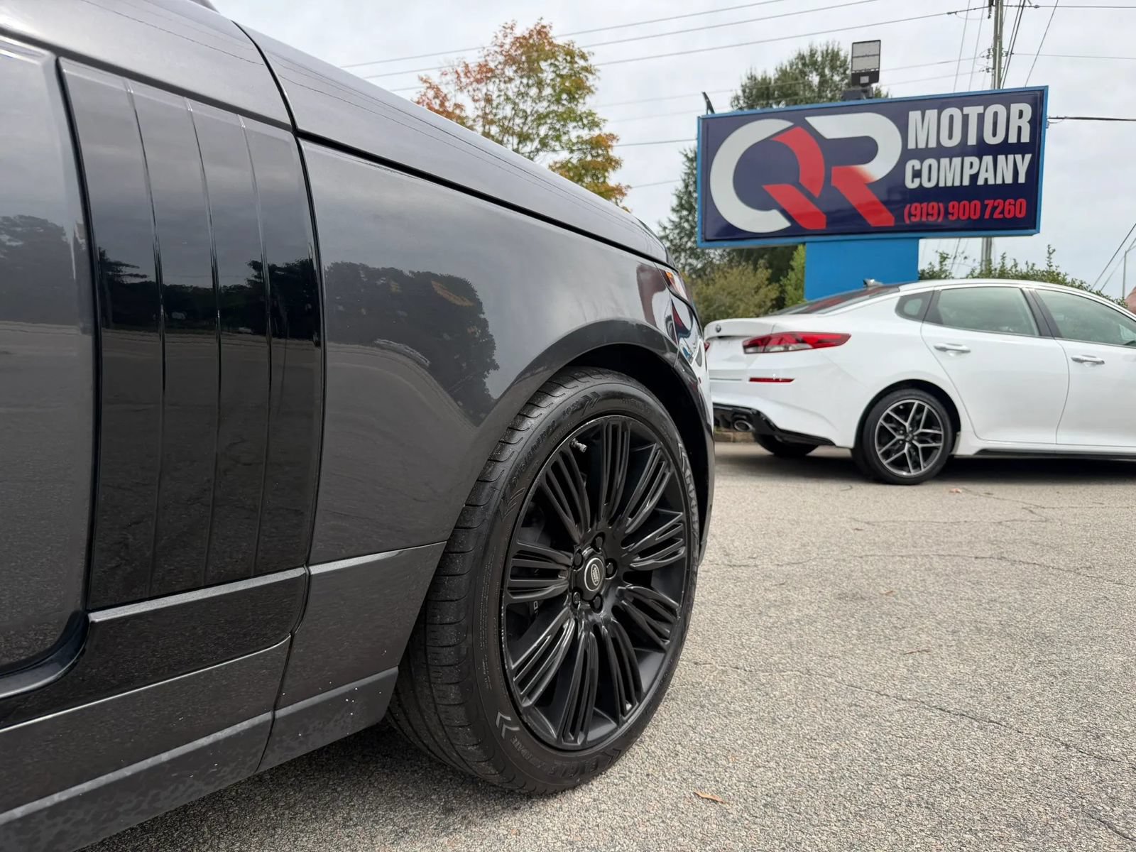 Used 2019 Land Rover Range Rover Supercharged AWD/4WD image 45