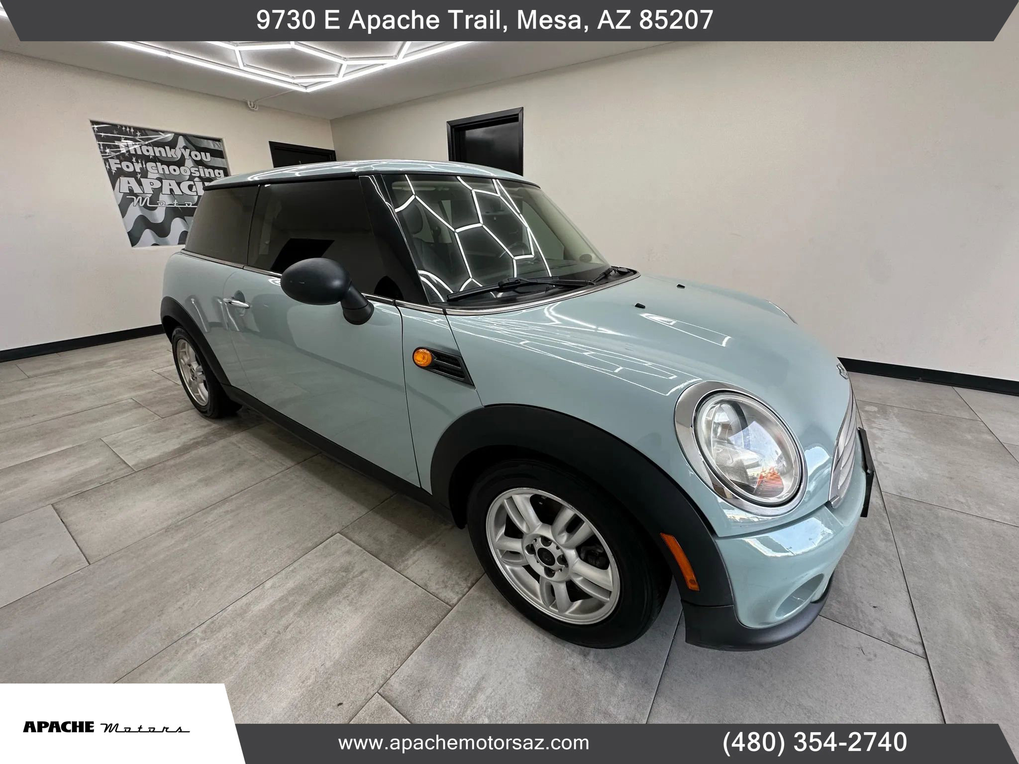 Used 2011 MINI Cooper Hardtop image 6