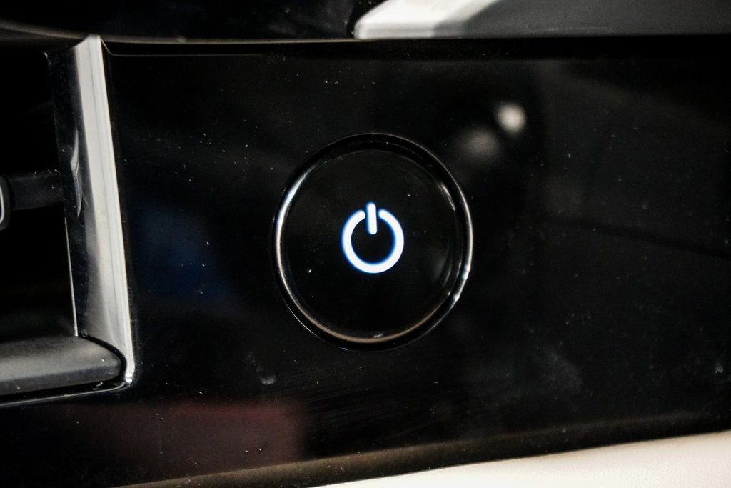 Used 2022 Porsche Taycan 4 Cross Turismo image 35