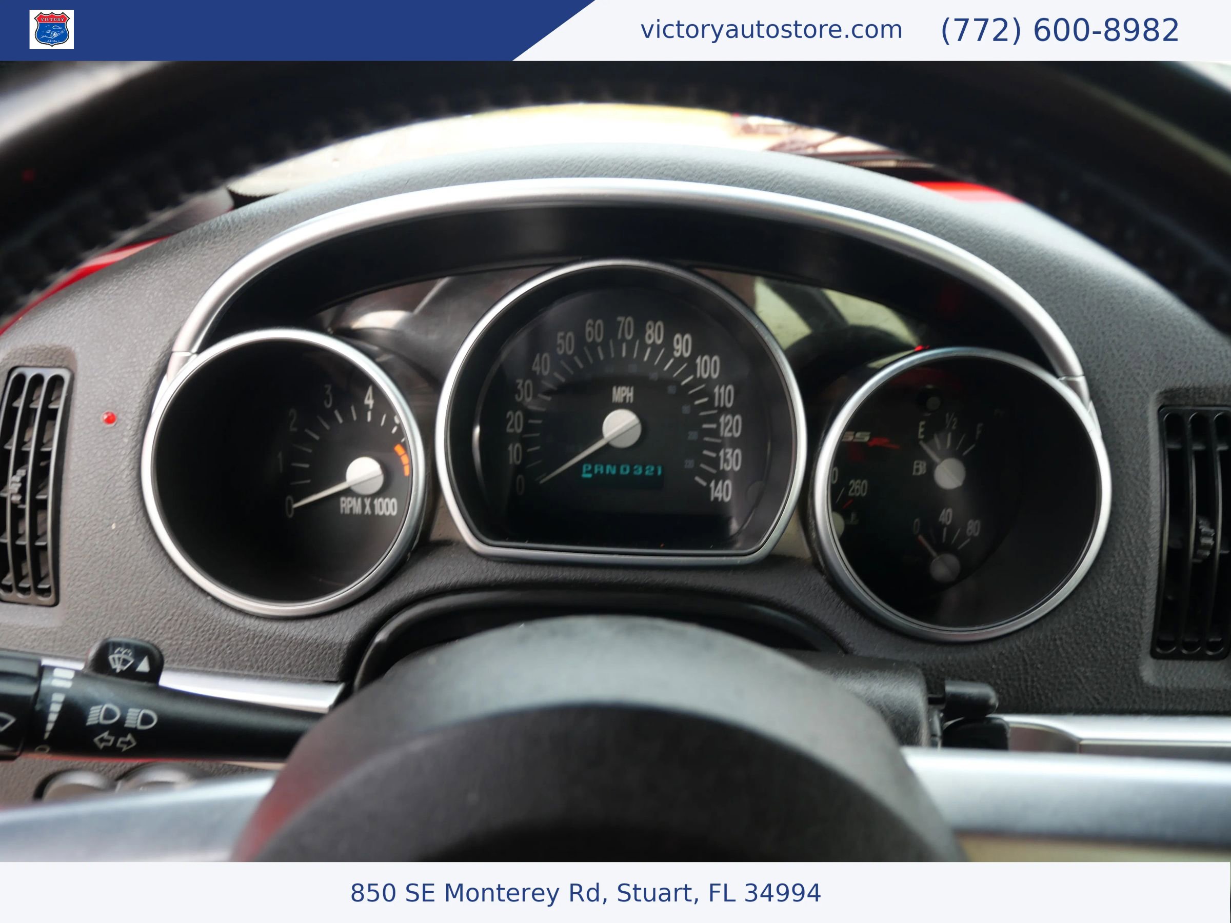 Used 2003 Chevrolet SSR LS Convertible Pickup 2D w/ Preferred Equipment Group RWD image 20