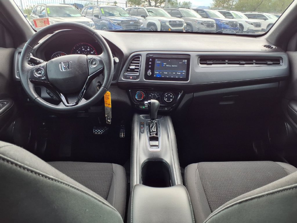 Used 2022 Honda HR-V Sport image 2