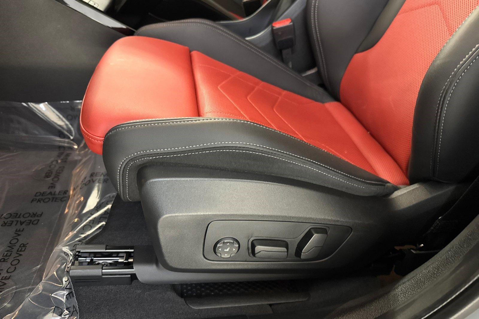 Used 2024 BMW X2 M35i w/ M Sport Professional Package AWD/4WD image 15