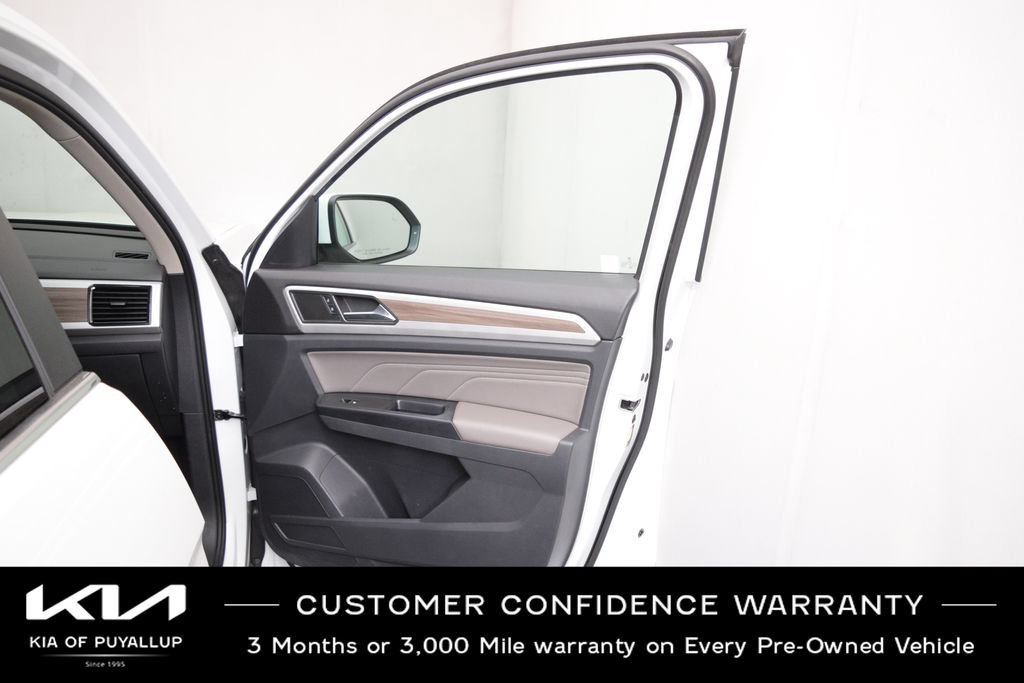 Used 2021 Volkswagen Atlas SEL AWD/4WD image 15