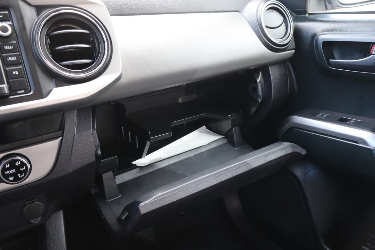 Used 2017 Toyota Tacoma SR5 w/ Tow Package image 37