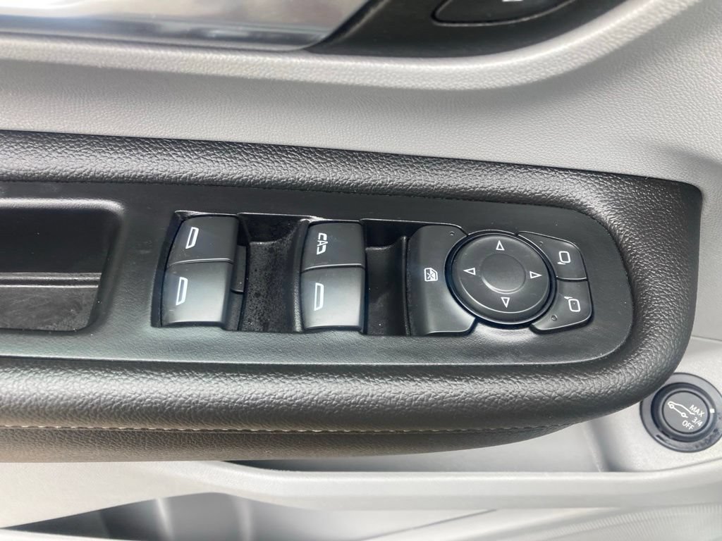 Certified 2023 GMC Terrain SLT w/ Infotainment Package II FWD image 24
