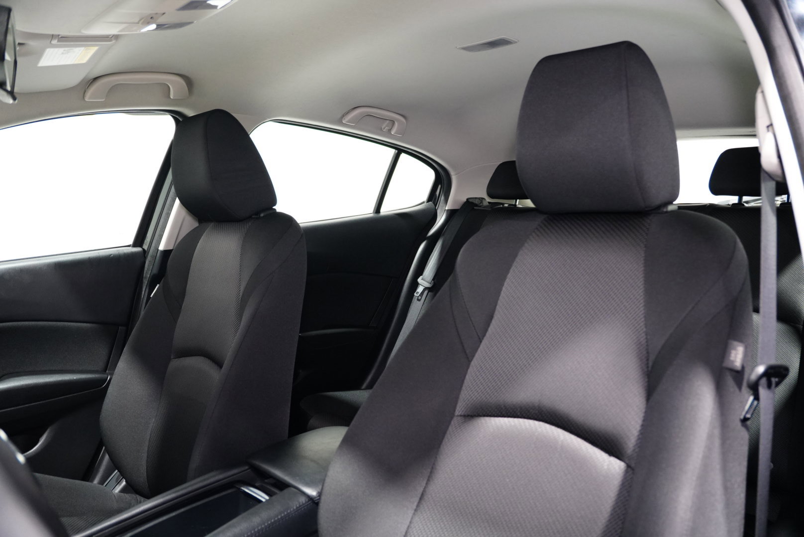 Used 2018 MAZDA MAZDA3 Sport image 15