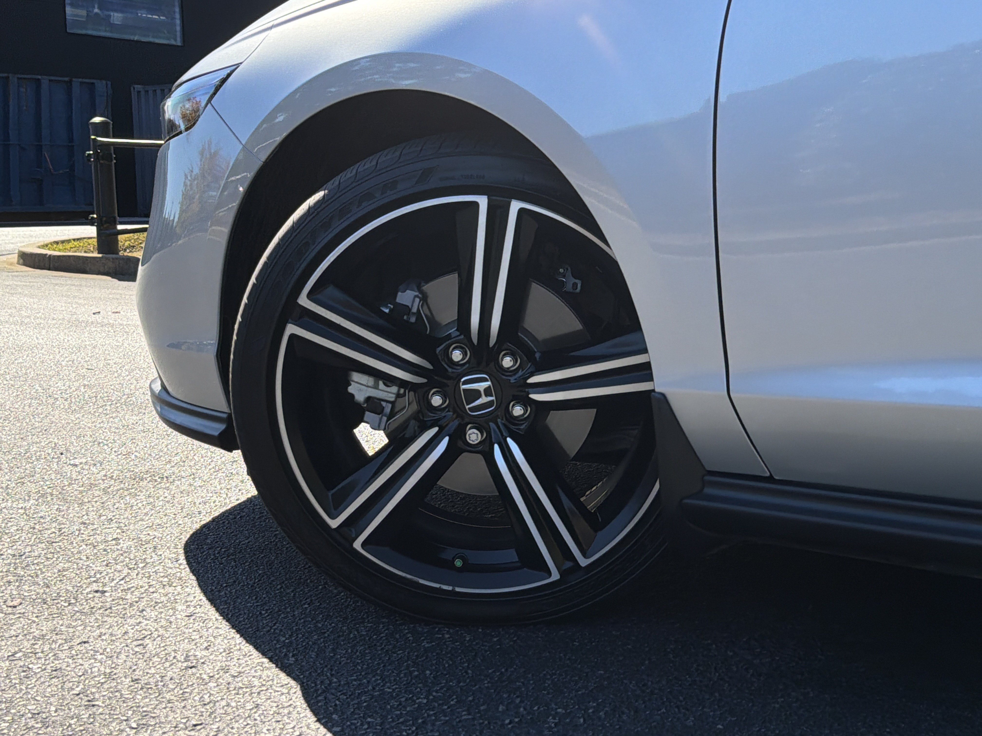 Used 2025 Honda Accord Sport image 17