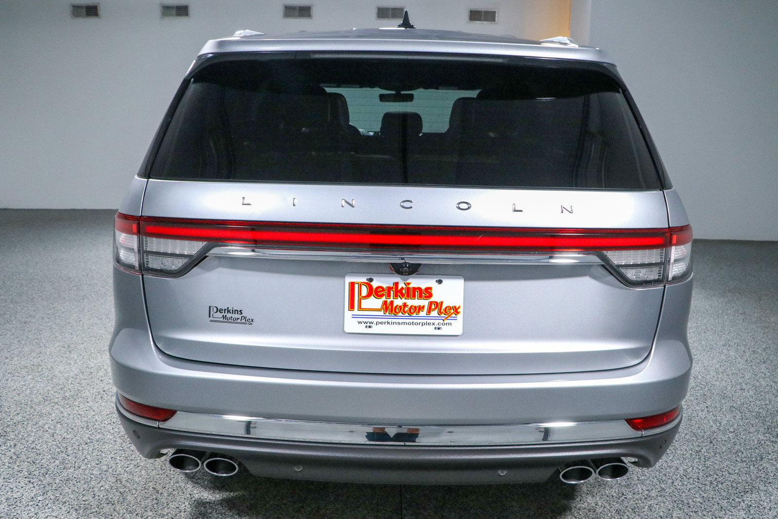 Used 2022 Lincoln Aviator Reserve w/ Equipment Group 201A AWD/4WD image 8