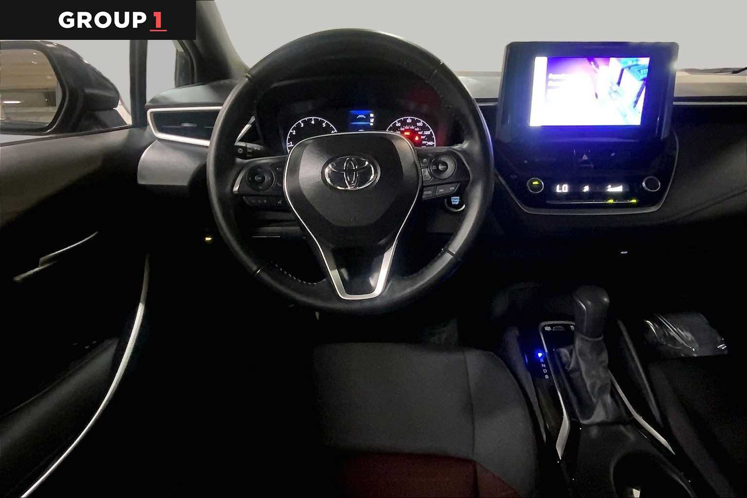 Certified 2025 Toyota Corolla SE w/ Convenience Package FWD image 6