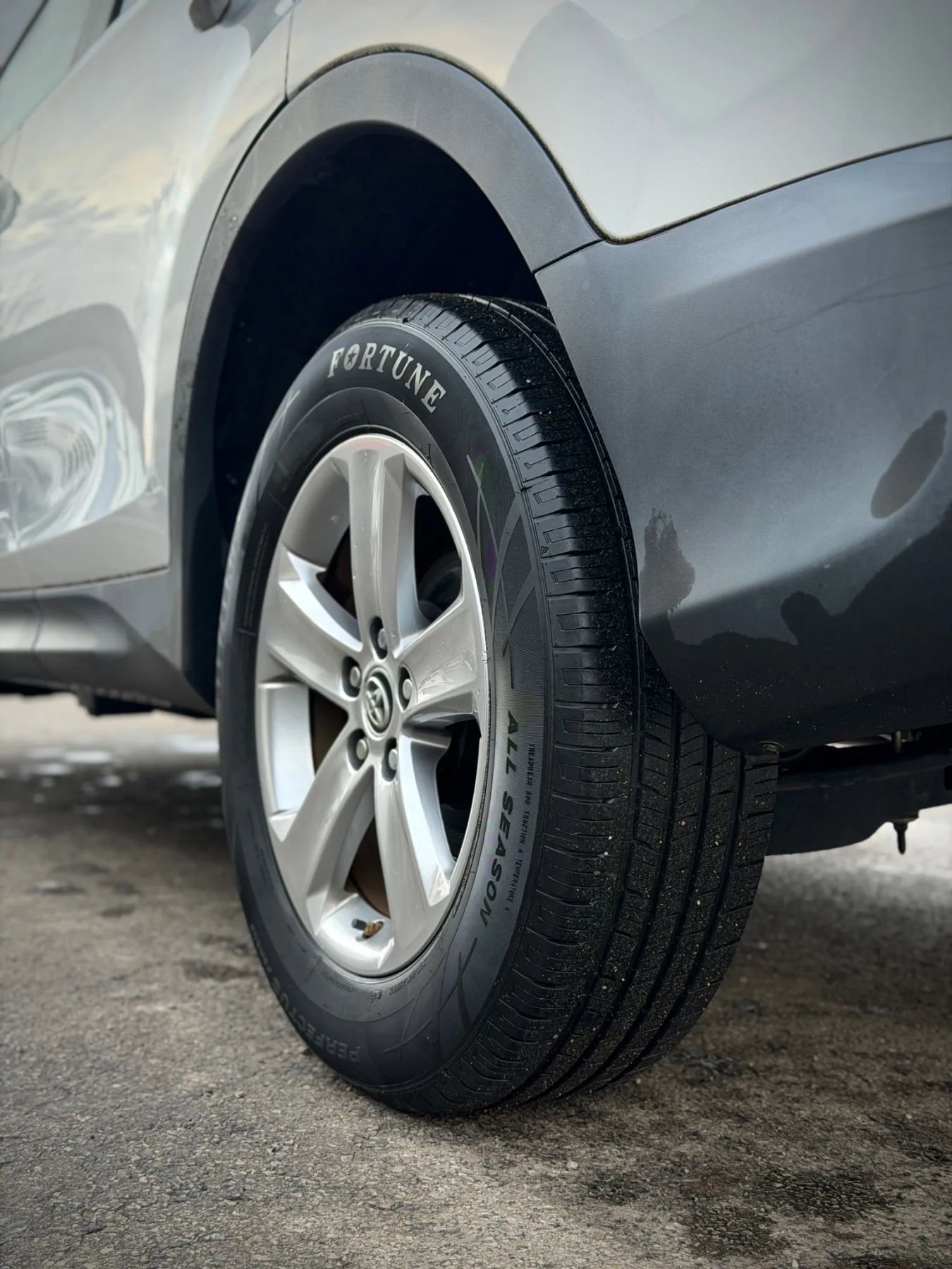 Used 2015 Toyota RAV4 XLE image 27