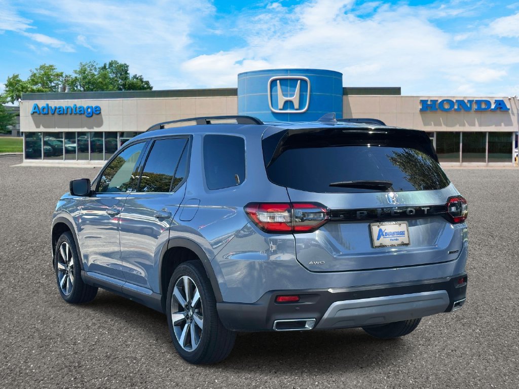 Certified 2023 Honda Pilot Touring image 5