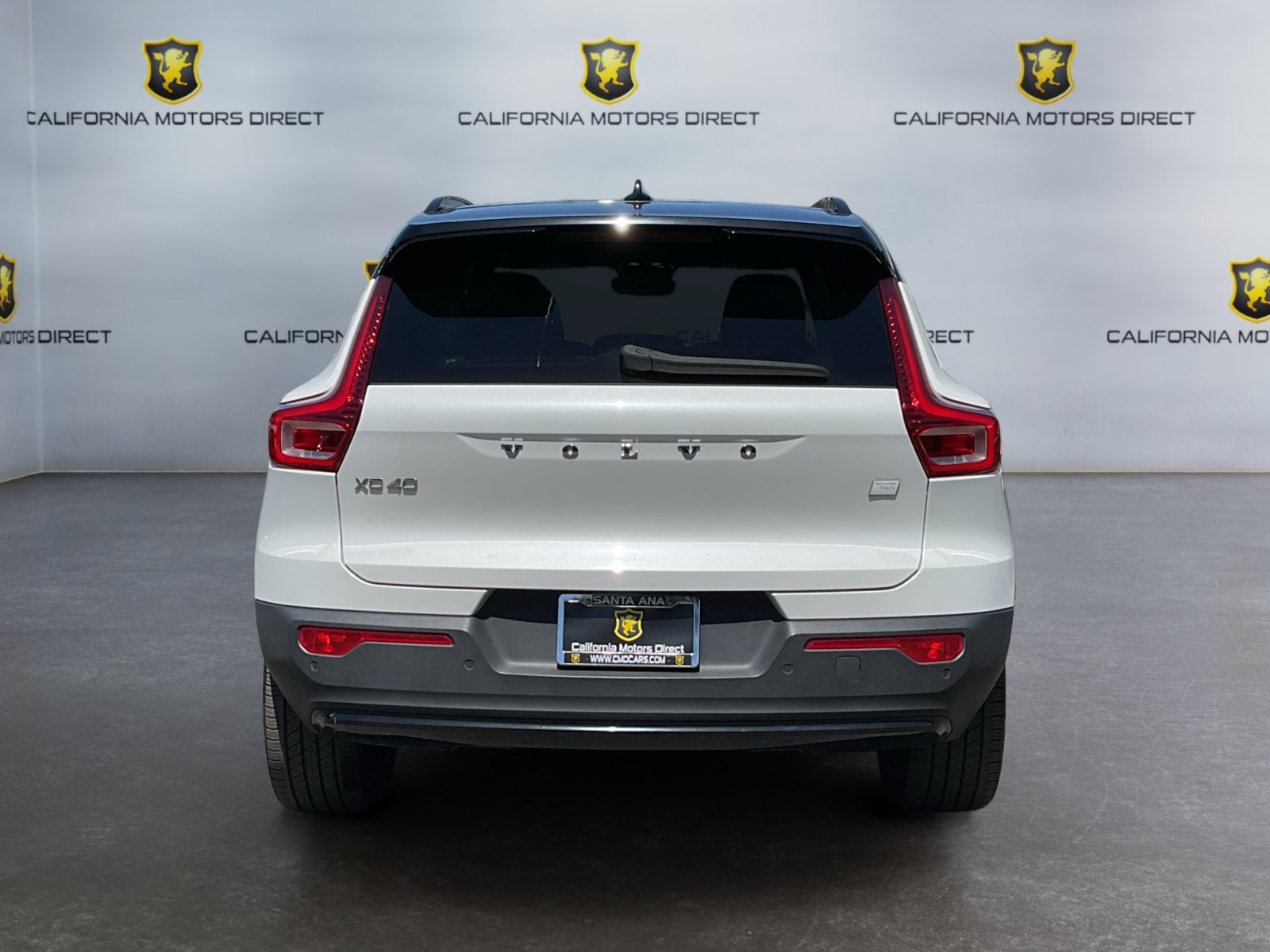 Used 2023 Volvo XC40 Recharge Core AWD/4WD image 6