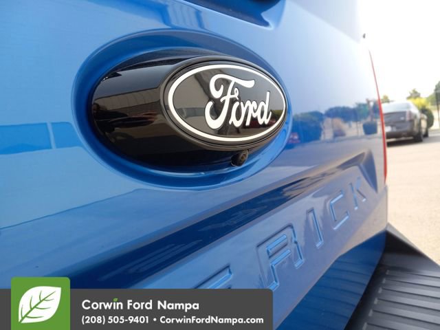 New 2025 Ford Maverick Lariat w/ Black Appearance Package image 27