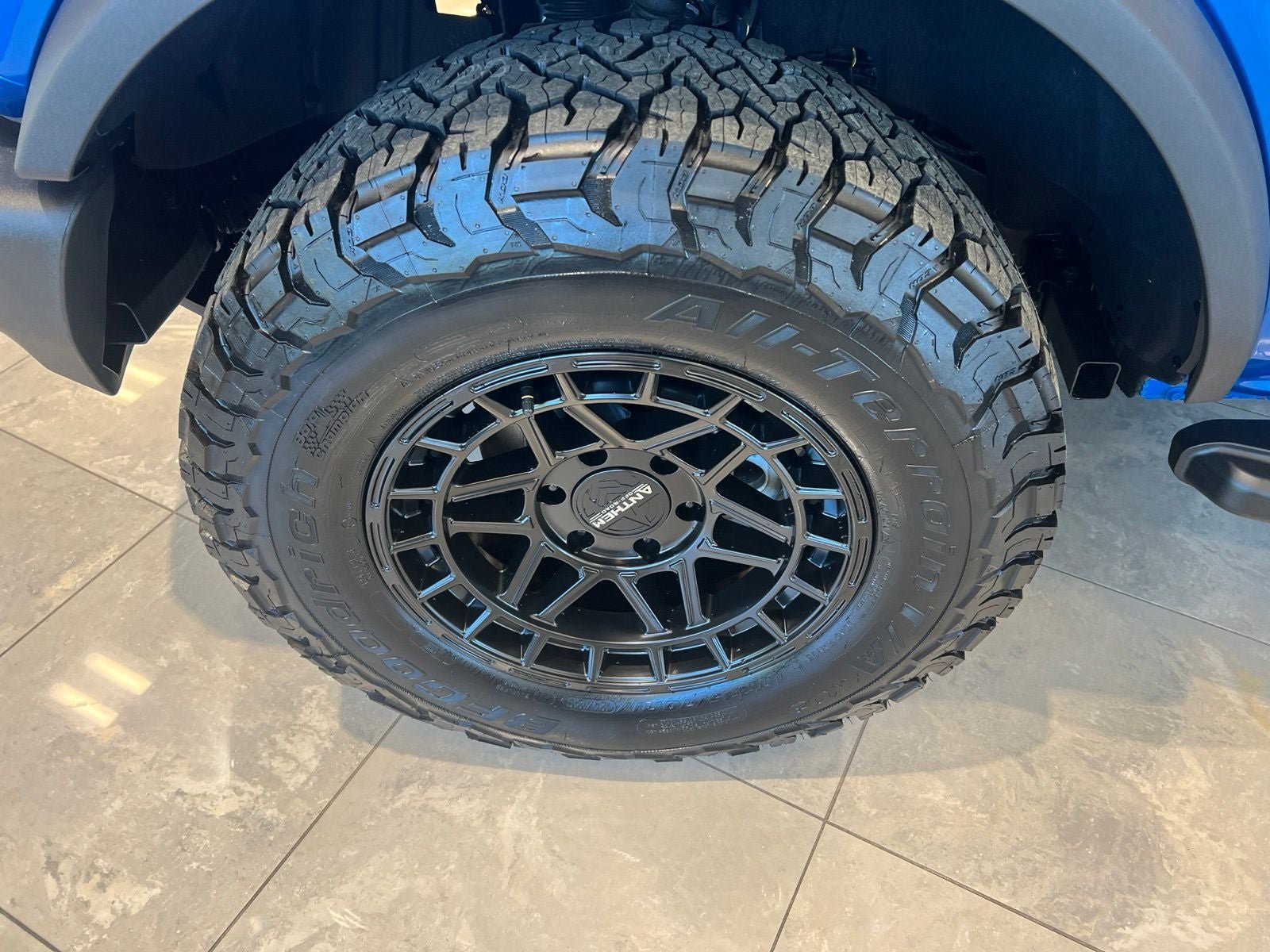 New 2025 Ford Bronco 4-Door AWD/4WD image 8