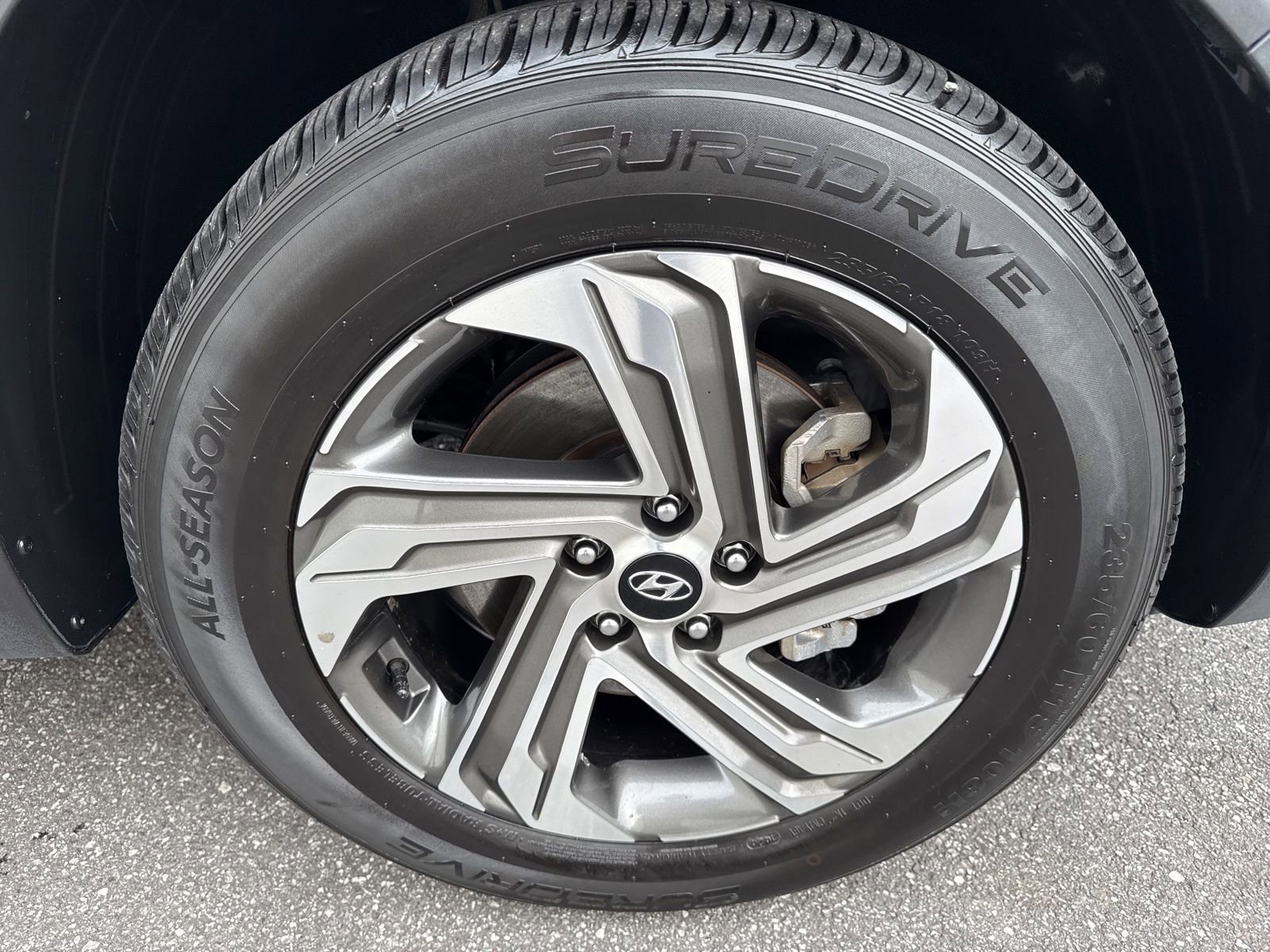 Certified 2022 Hyundai Santa Fe SEL w/ Convenience + Premium Package image 9