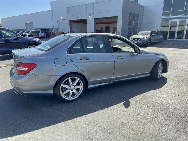 Used 2014 Mercedes-Benz C 300 4MATIC Sedan image 31
