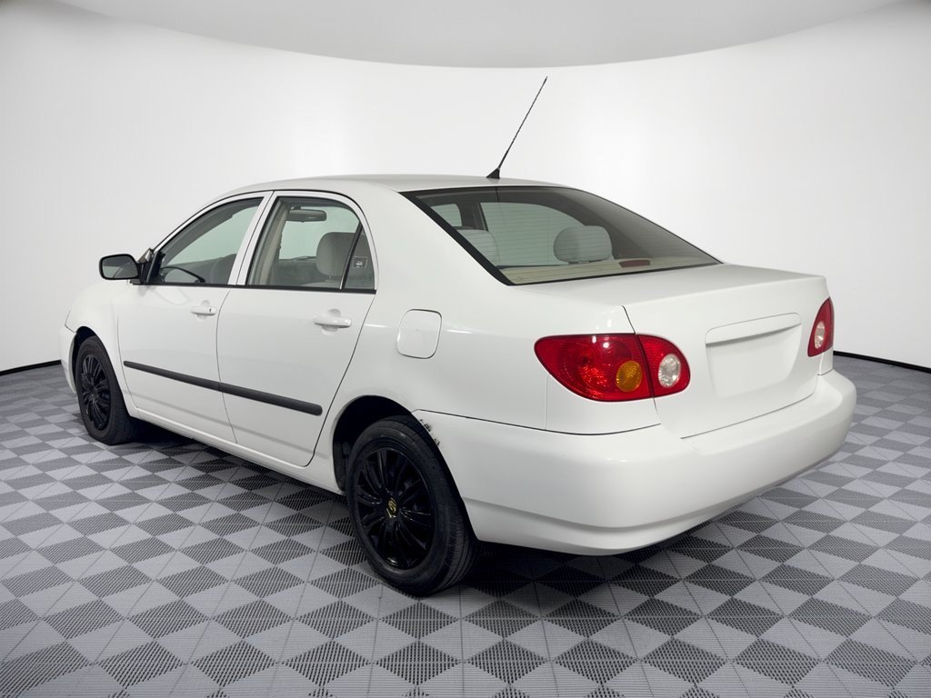 Used 2004 Toyota Corolla CE FWD image 3