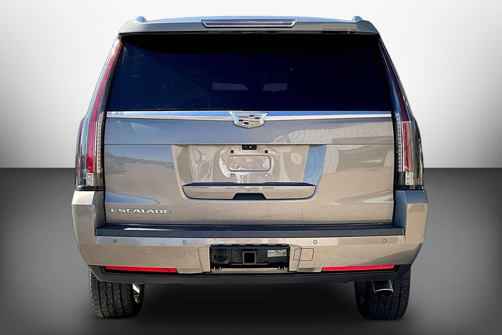 Used 2019 Cadillac Escalade ESV Premium Luxury RWD image 5