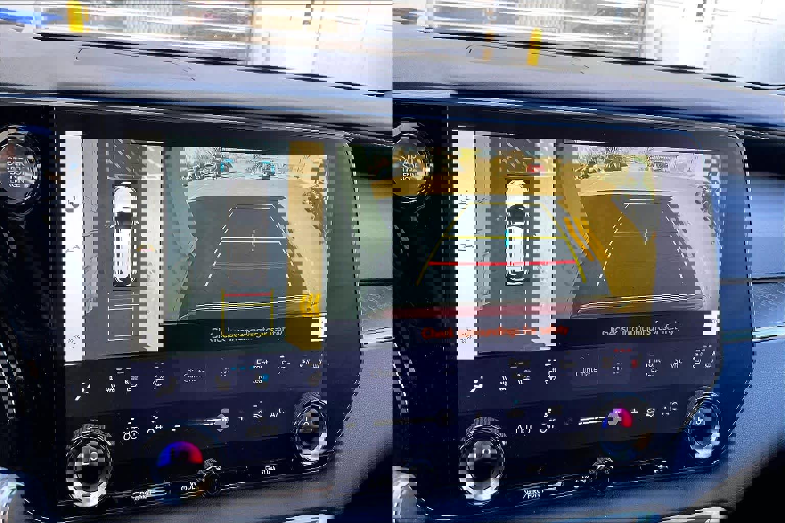 Used 2024 Lexus RX 350 Premium w/ Accessory Package (Z1) image 25