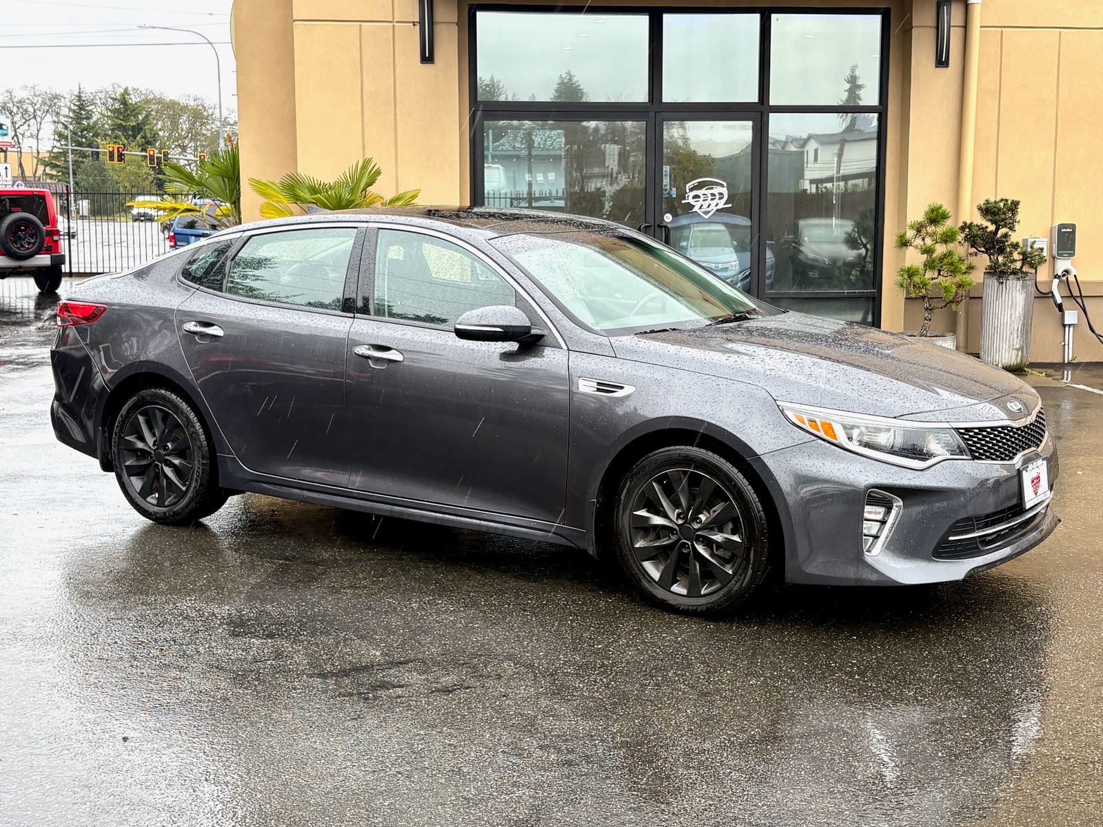 Used 2018 Kia Optima S w/ Panoramic Sunroof Package