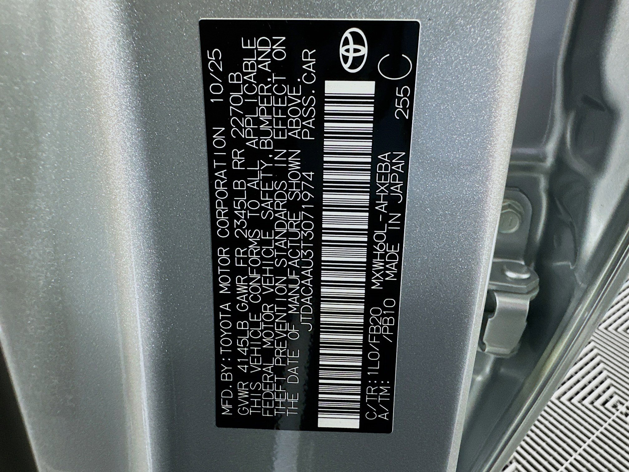 New 2026 Toyota Prius LE image 12