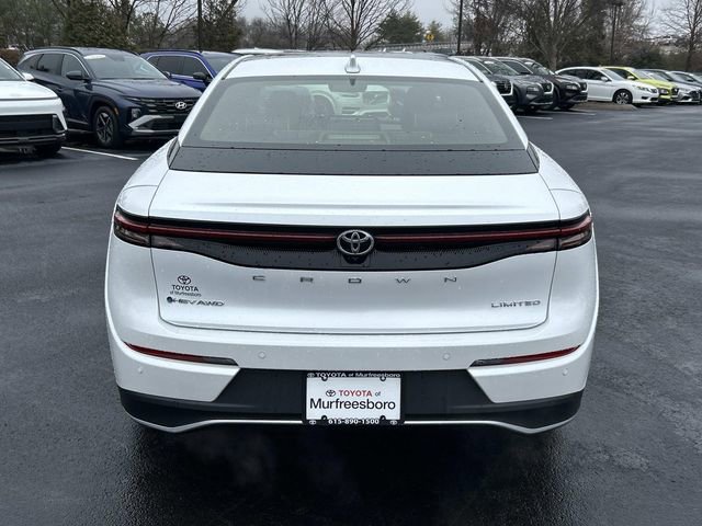 Used 2026 Toyota Crown Limited w/ Advanced Technology Package image 5