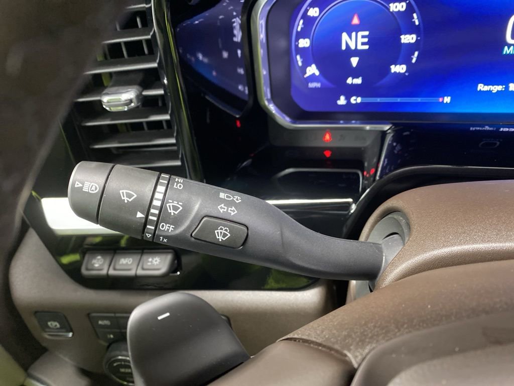 New 2026 Chevrolet Silverado 1500 LTZ w/ LTZ Premium Package image 36