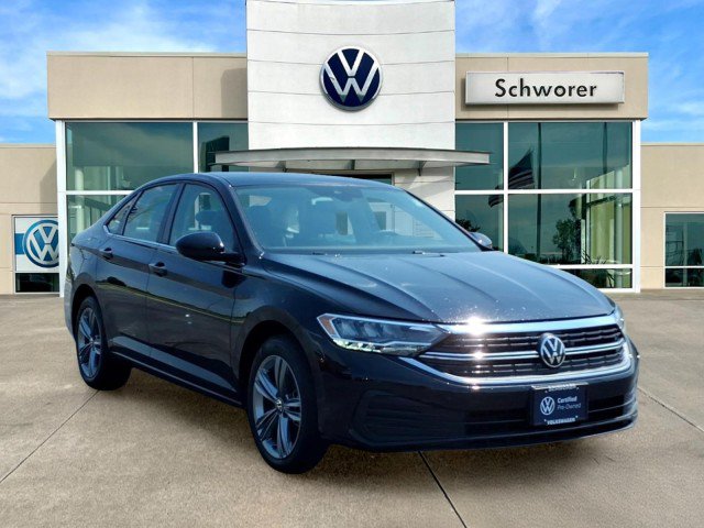 Certified 2023 Volkswagen Jetta SE