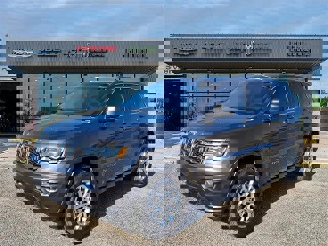 Used 2021 Jeep Grand Cherokee Laredo