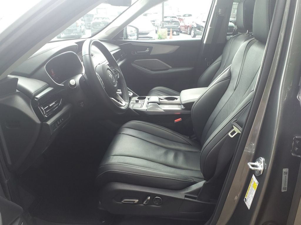 Used 2023 Acura MDX w/ Technology Package FWD image 16
