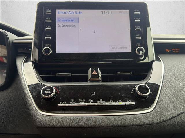 Used 2020 Toyota Corolla LE FWD image 18