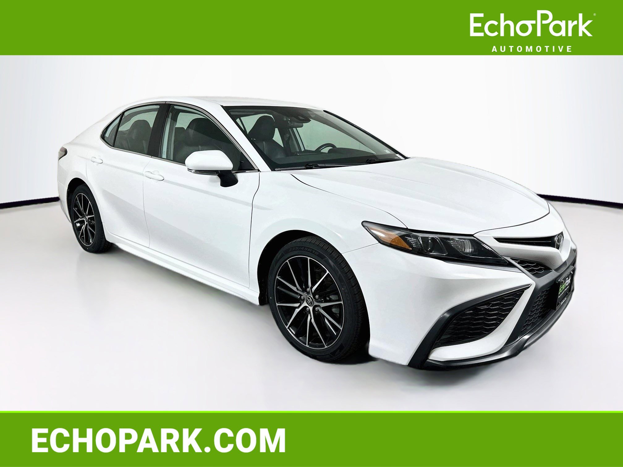 Used 2023 Toyota Camry SE