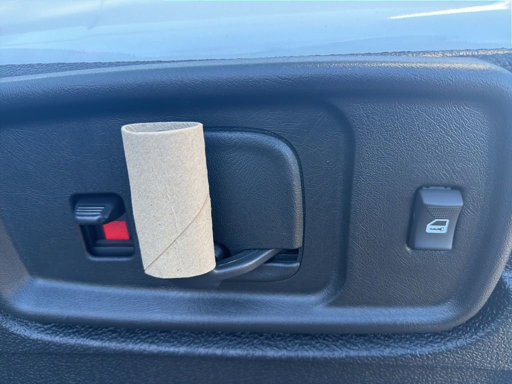 New 2025 Chevrolet Express 2500 Work Van w/ Driver Convenience Package image 33