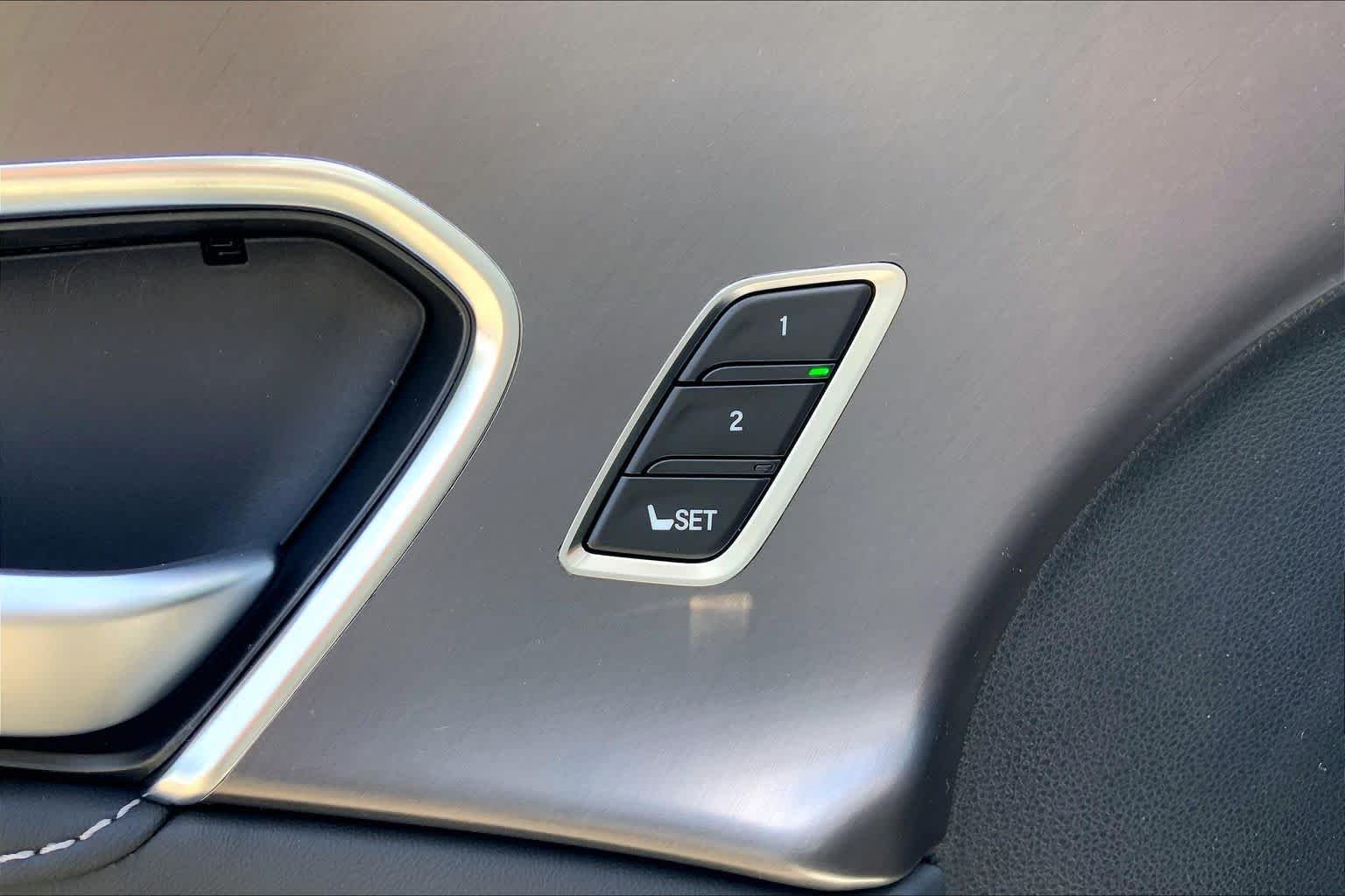 New 2026 Acura RDX SH-AWD image 19