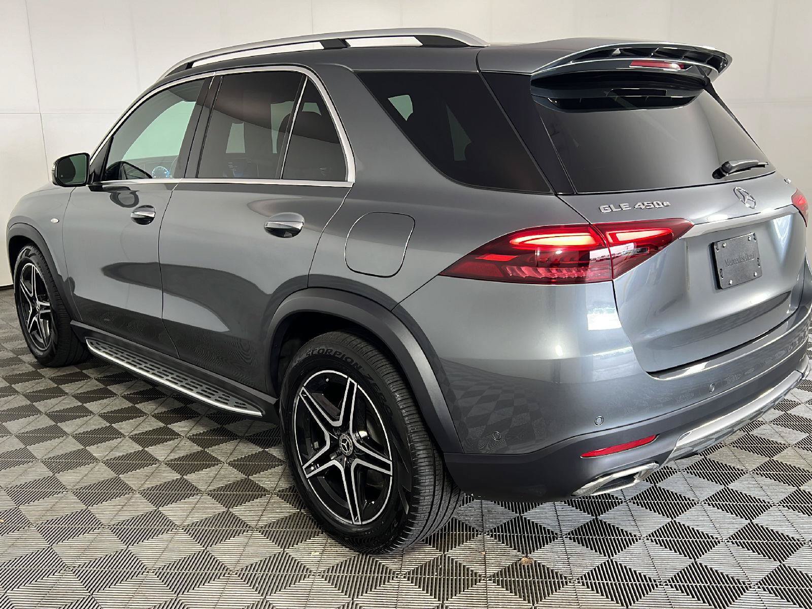 Certified 2025 Mercedes-Benz GLE 450e 4MATIC image 18
