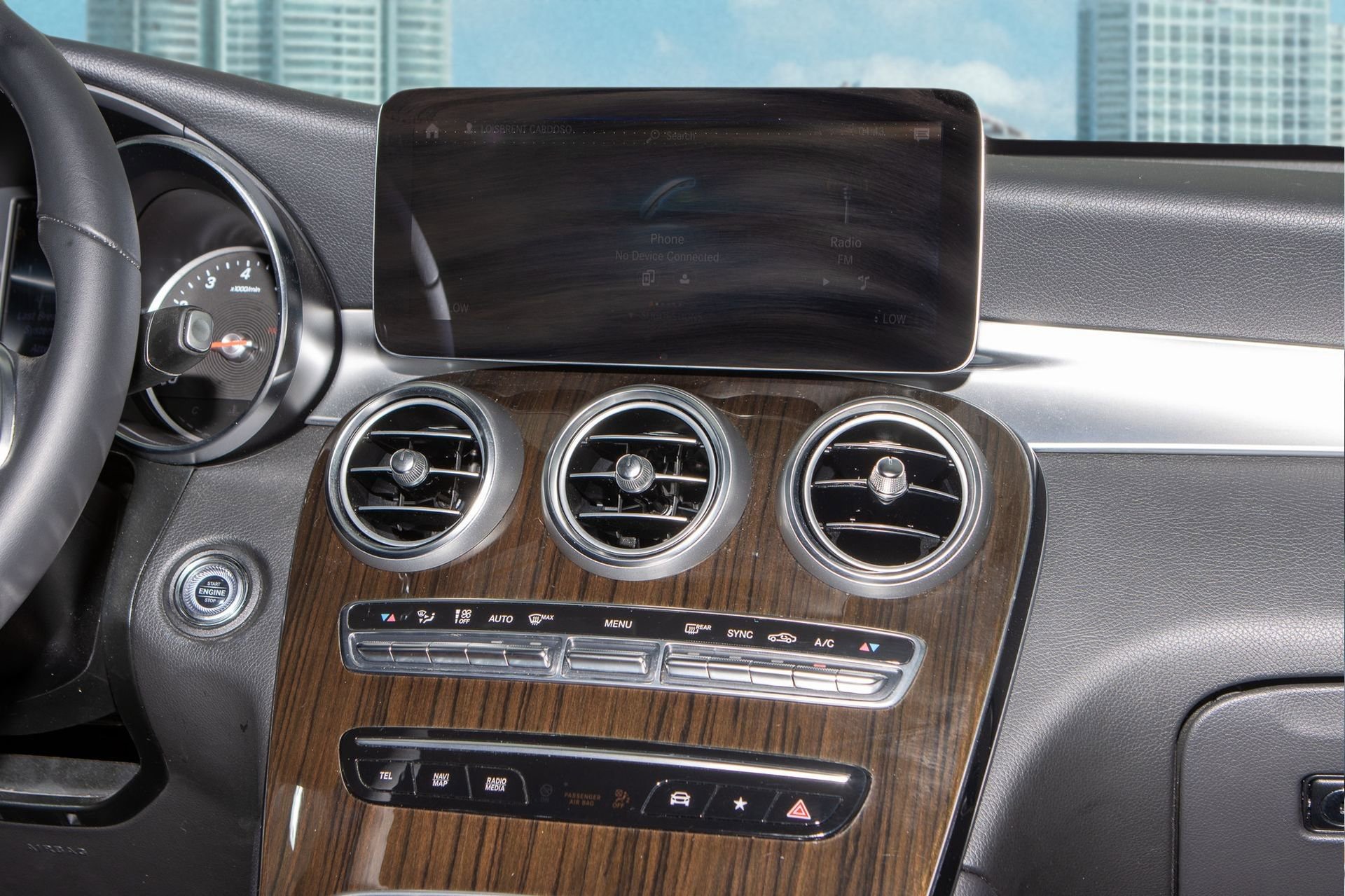 Used 2022 Mercedes-Benz GLC 300 image 22